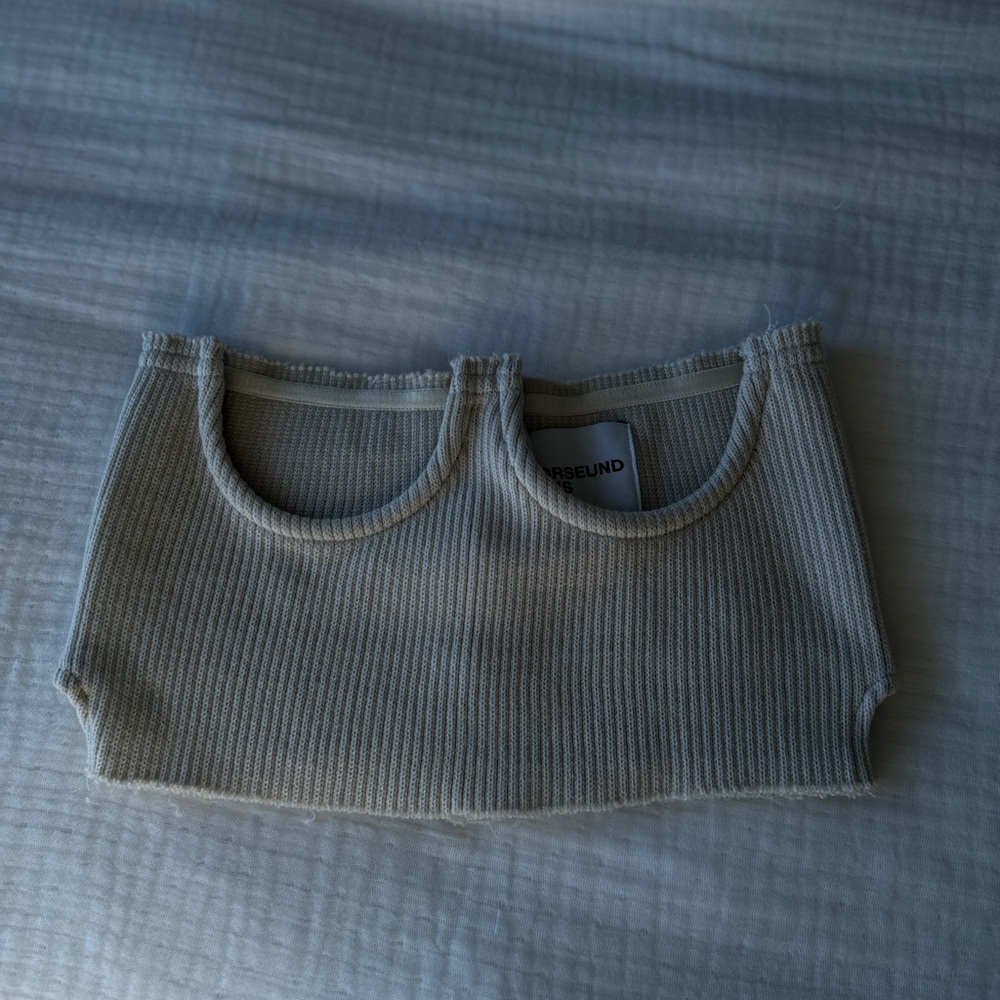 Orseund Iris Light Gray Ribbed Crop Top